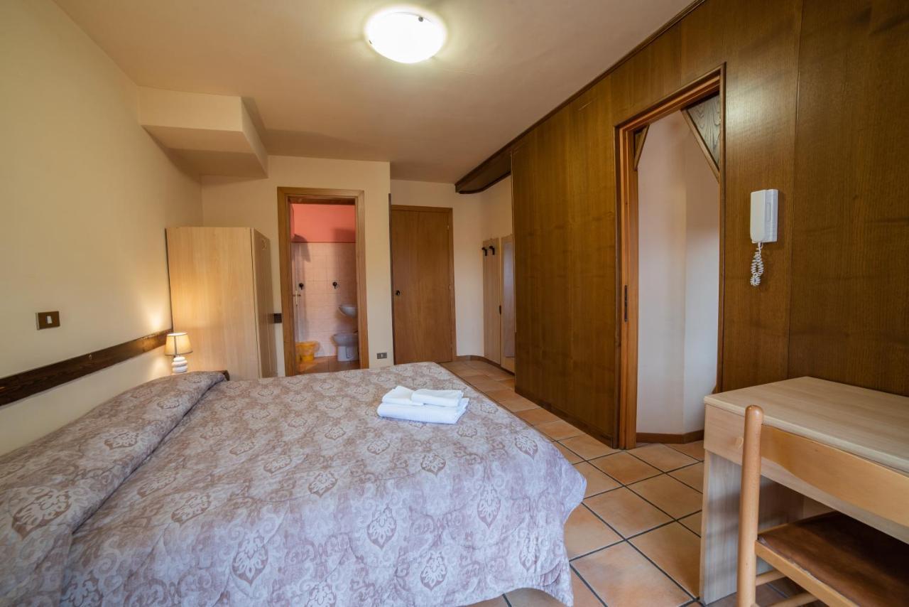 אופי Dimora Fresilia Casa Vacanze מראה חיצוני תמונה